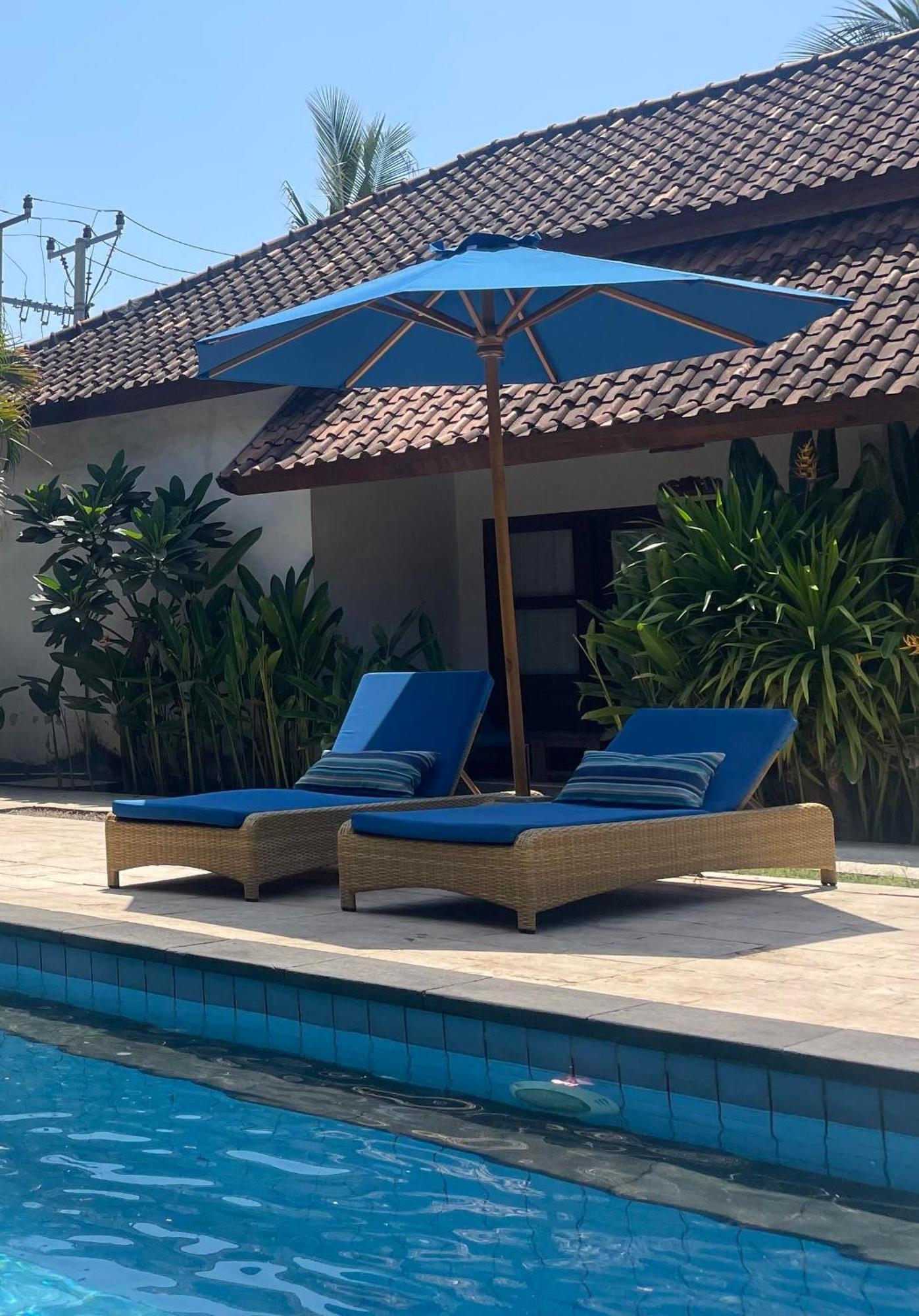 Indigo Bungalows Gili Trawangan Exterior photo